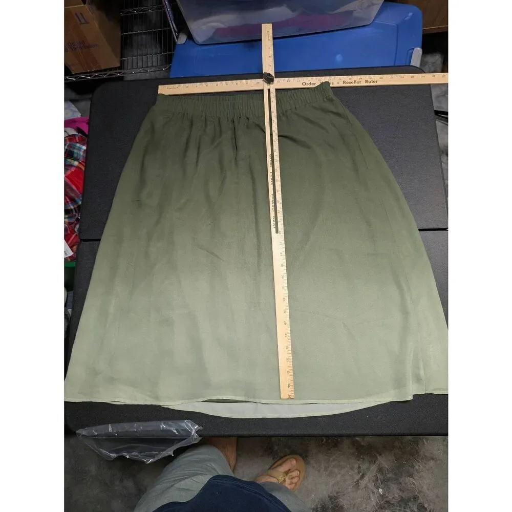 Old Navy Green Knee-length A-line Skirt, Business Casual Women's Large